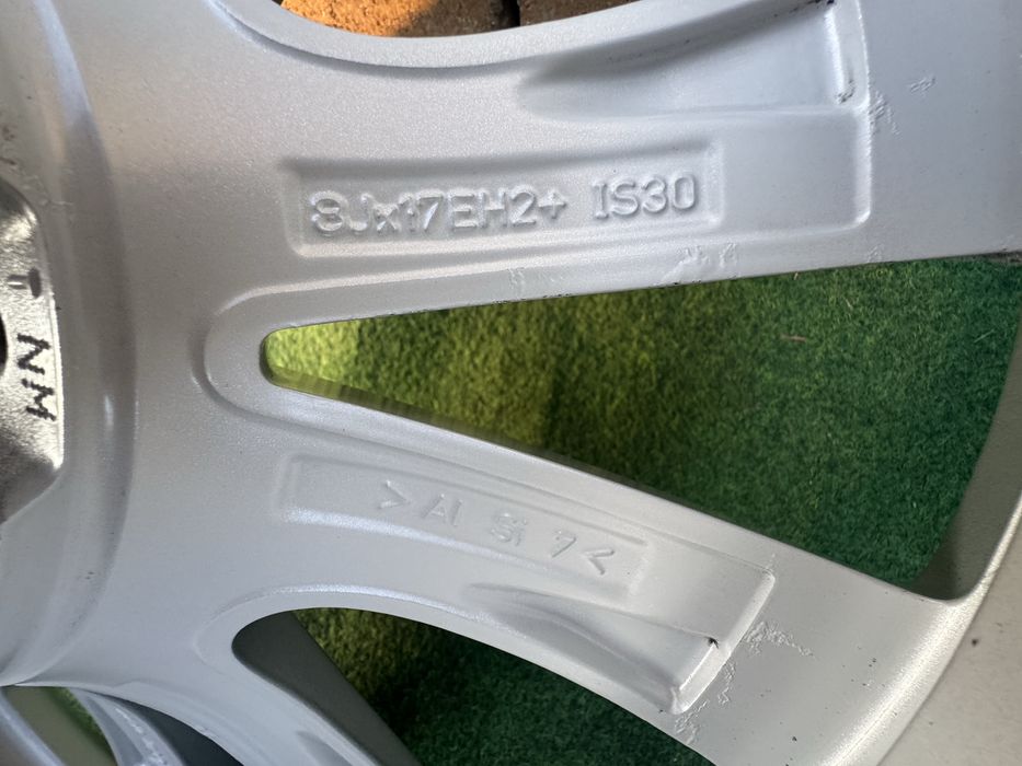 4 броя Джанти БМВ BMW Style 236 17 цола за F10 F11 F12 F30 e90 е91 F34