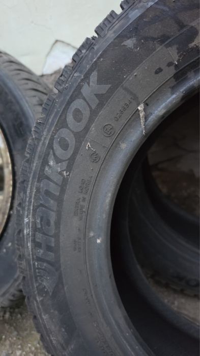 Продам шины 185/65 R15