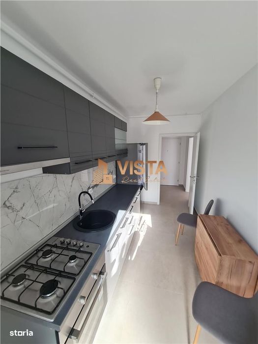 Apartament 2 camere, zona Tractorul-Qualis