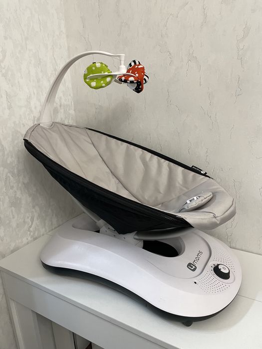 Продаю кресло 4 moms
