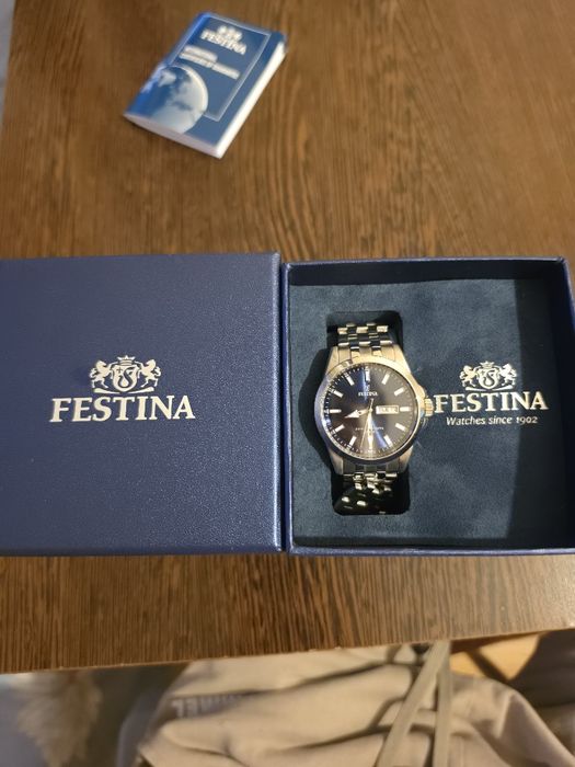 Festina Classics Quartz Day/Date men's watch КАТО НОВ