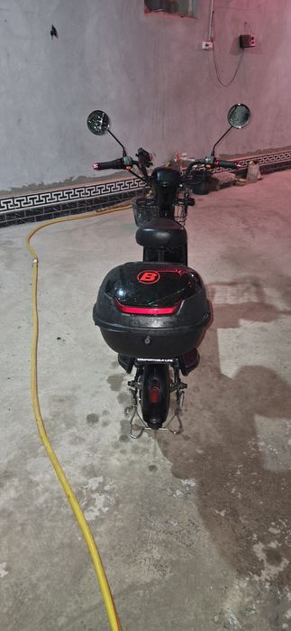 Elektr Skuter banvi