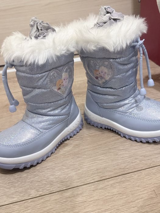 Обувки за момиче