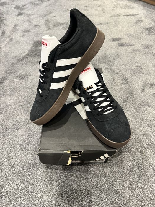 Adidas * VL Court * 44