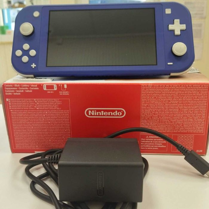 Конзола Nintendo Switch Lite HDH-001 – идеално състояние