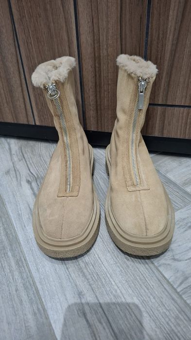 Боти естествен велур