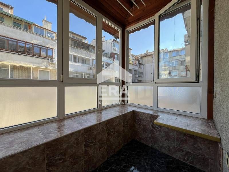 Дава се под наем Двустаен апартамент в Варна, Лятно кино Тракия - 48 кв.м за 433.5 € - Снимка #6