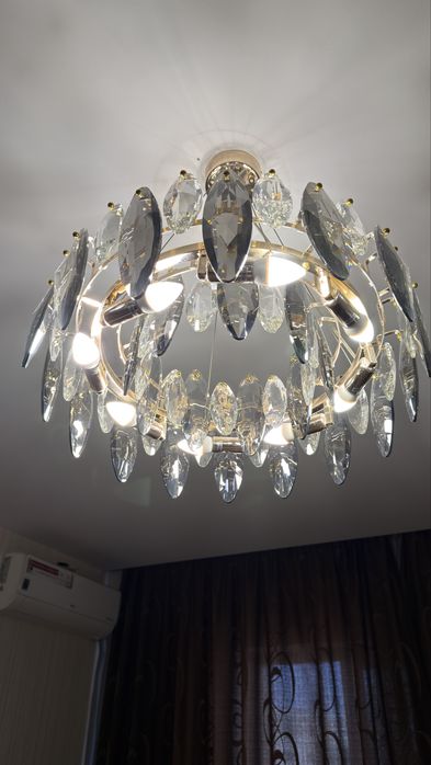 Люстры хрустальные