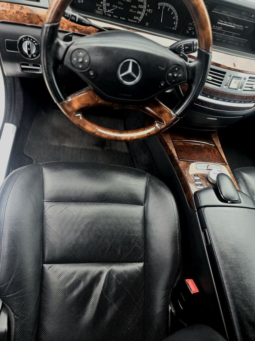 Mercedes S350 2010 facelift w221
