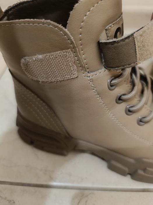 Кожаная обувь р36 на девочку