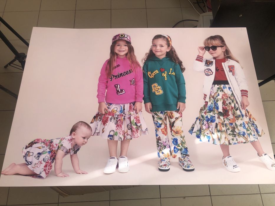 Продам картины для детского магазина