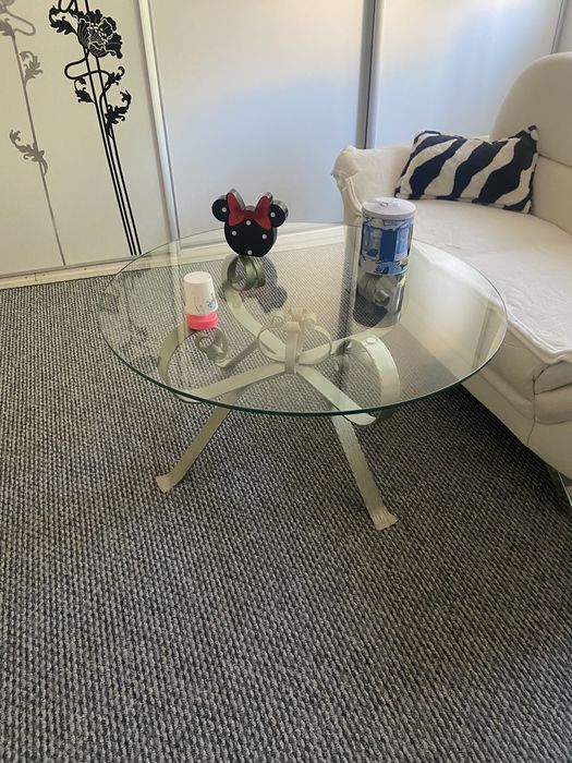 Masuta living/sufragerie