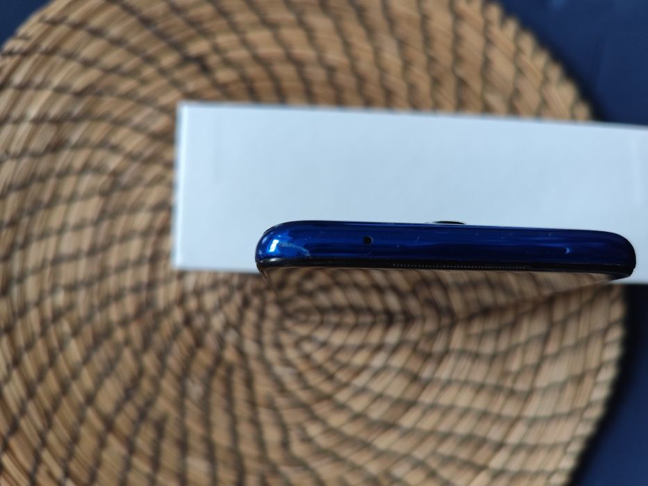 Телефон Xiaomi redmi note  8 pro