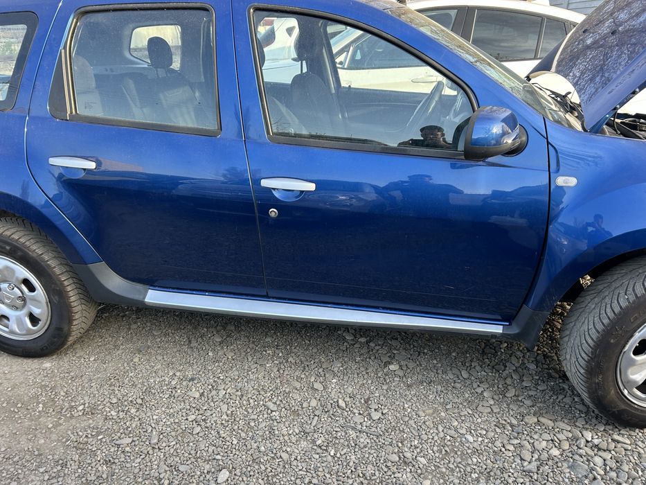 Ușă stânga  față Dacia Duster 2012 cod vopsea  TEB53