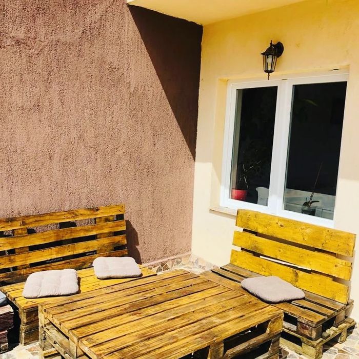 Cabană cu ciubăr de închiriat