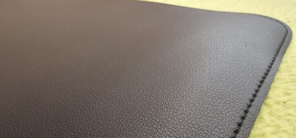 Подложка за бюро 80х40см