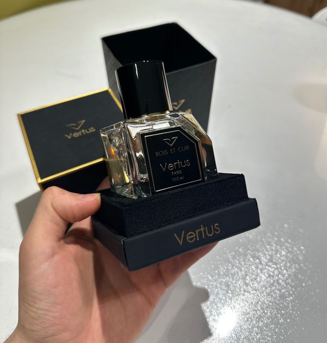 Vertus Bois Et Cuir, 100ml, Paris. Оригинальный унисекс парфюм.
