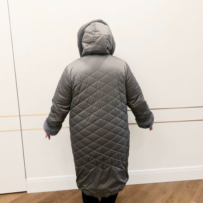 Зимнее женское пальто пихора