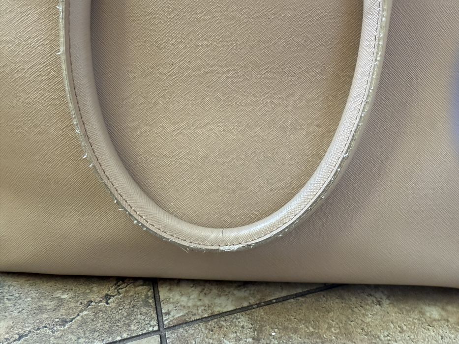 Geanta DKNY culoare neutra