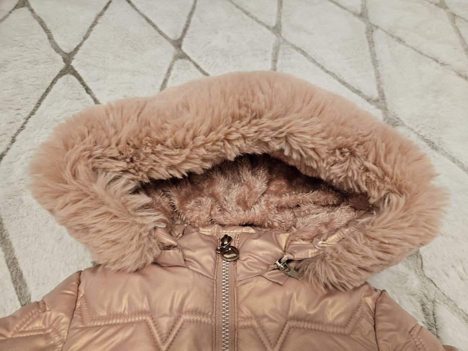 Розово зимно яке с голяма гугла и пух 98см.