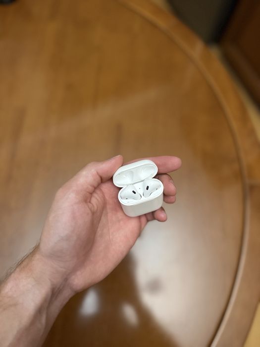 Airpods 2 оригинал