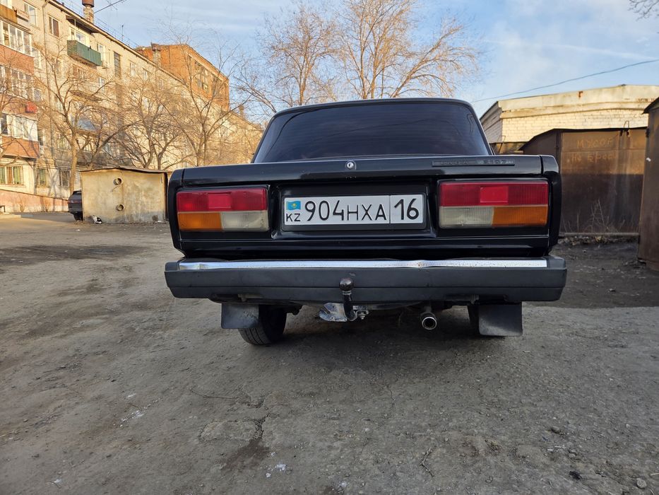 Продам ваз 2107 легенда