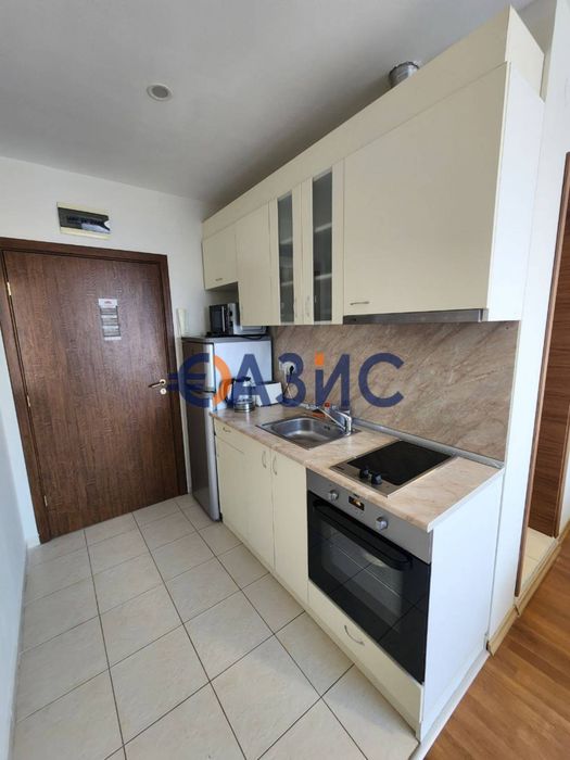 Продава се Едностаен апартамент в к.к. Слънчев бряг - 37 кв.м за 779 €/кв.м - Снимка #1