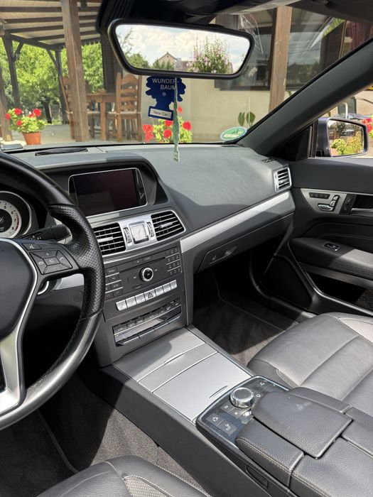 Mercedes-Benz E200 Cabriolet, an 2015, 2.0 benzină, 184 CP, cutie automată, Euro 6.
