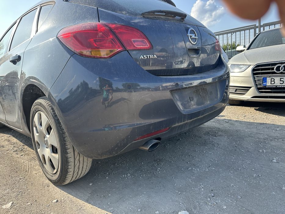 Стоп/Стопове за Опел Астра J хечбег!!!