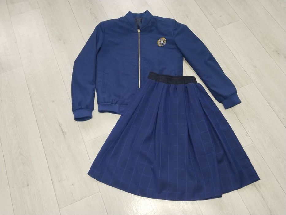 Школьная форма для девочки цвет тёмно-синий