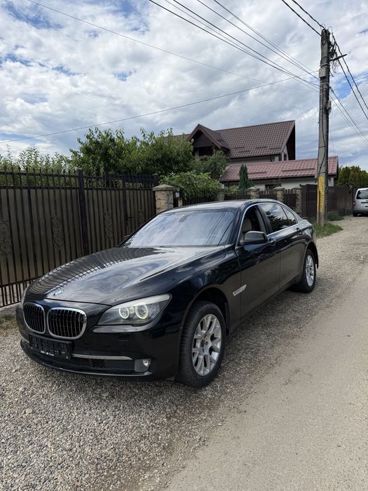Dezmembrez BMW Seria 7 F01 F02 750Li 4.4 benzina biturbo interior ventilat incalzit camere 360 head up display cutie viteze 6hp Motor N63
