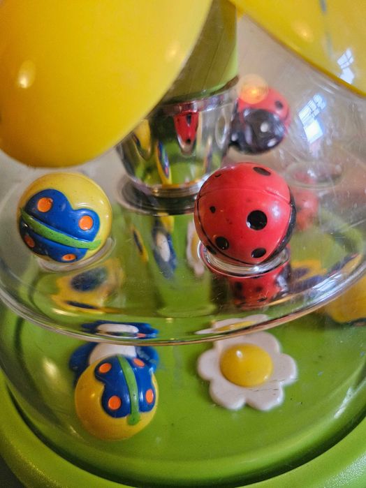 Бебешки играчки Chicco и Fisher-Price