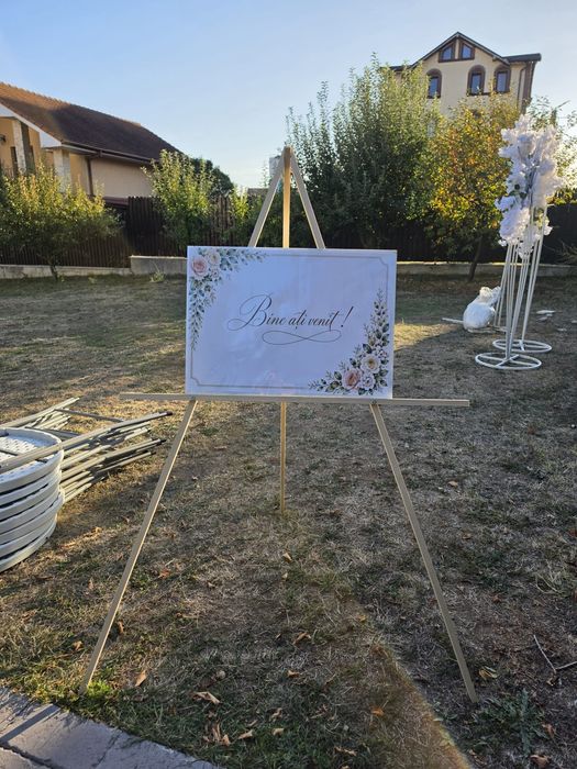 Șevalet și manechin mireasa