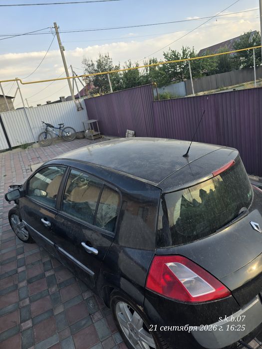 Renault megane 1.6   16клапан  2004