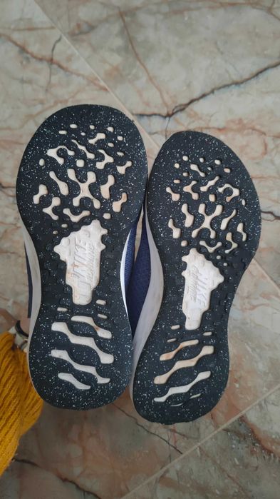 Nike  Revolution 6 с велкро, Тъмносин, Лайм зелено