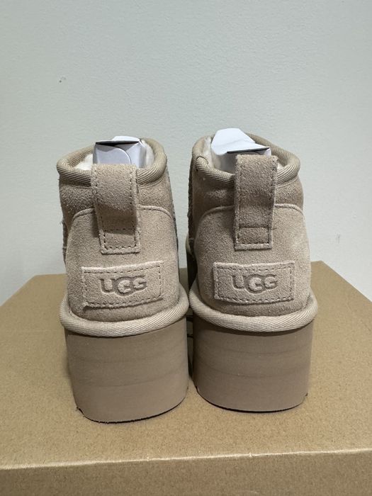 UGG ultra mini platforma 37