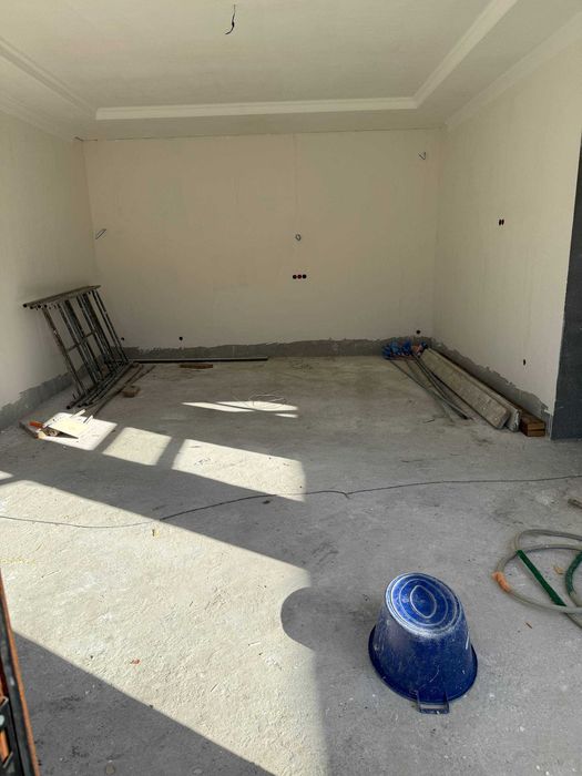 3.7 сотих 4 хона +подвал 1 этажли 80% битган