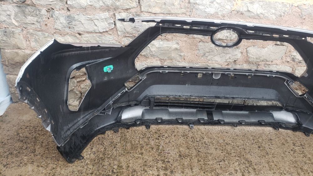 bronq/broni Toyota Rav 4, 2019-24g.