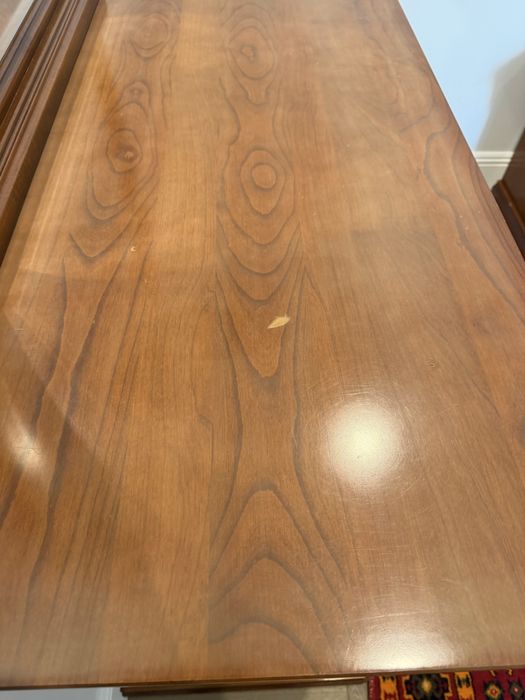 Продам деревянный итальянский комод