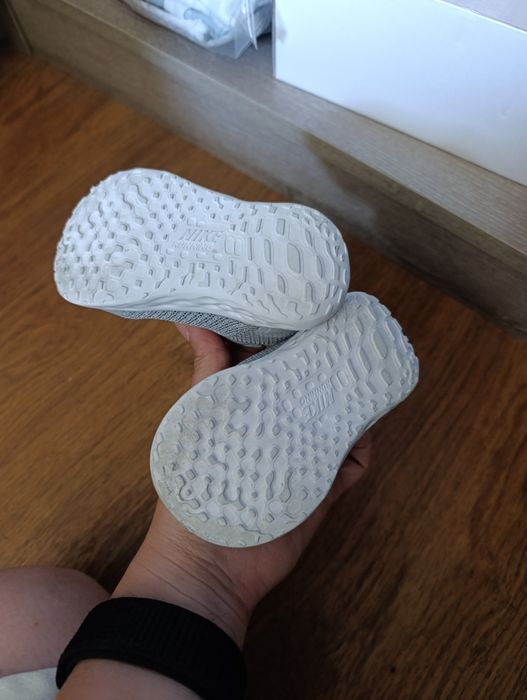 Маратонки сандали пантофки 18.5 до 23 номер