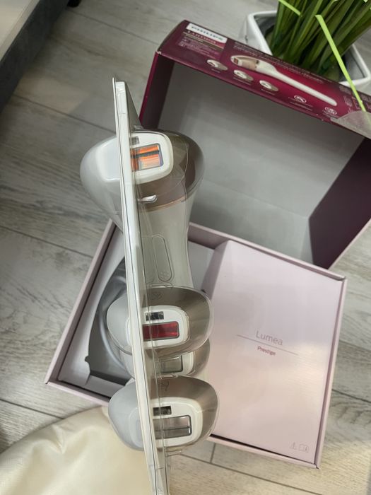 Epilator Philips IPL Lumea Prestige 4 capete