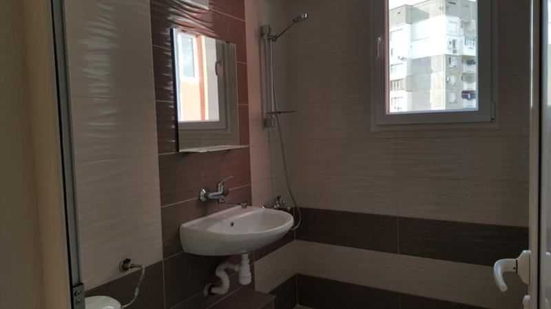 Дава се под наем Тристаен апартамент в София, Младост 4 - 95 кв.м за 510 € - Снимка #4