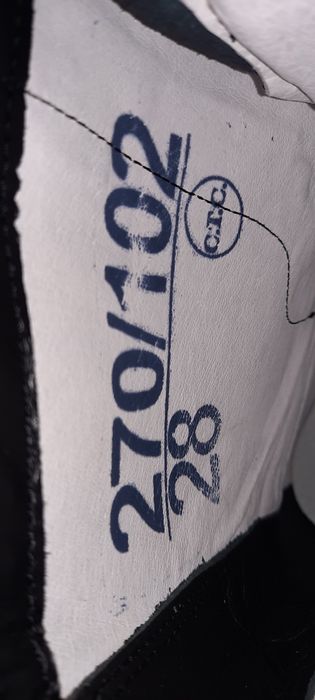 Bocanci militari - NOI