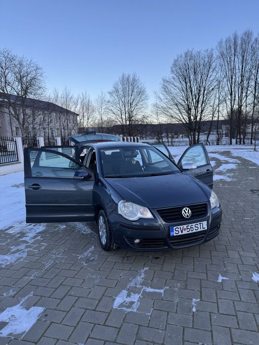 Vând Volkswagen Polo