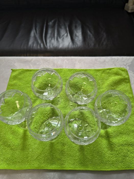 Кристален сервиз за коняк ,, Ропотамо,,на Китка, 6бр., 130лева