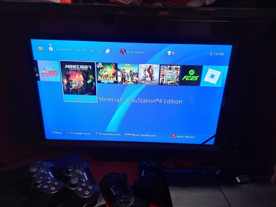 PS4 slim tiniq 500GB hotirasi o'yinlari bor 2ta djoystik bor plombasi