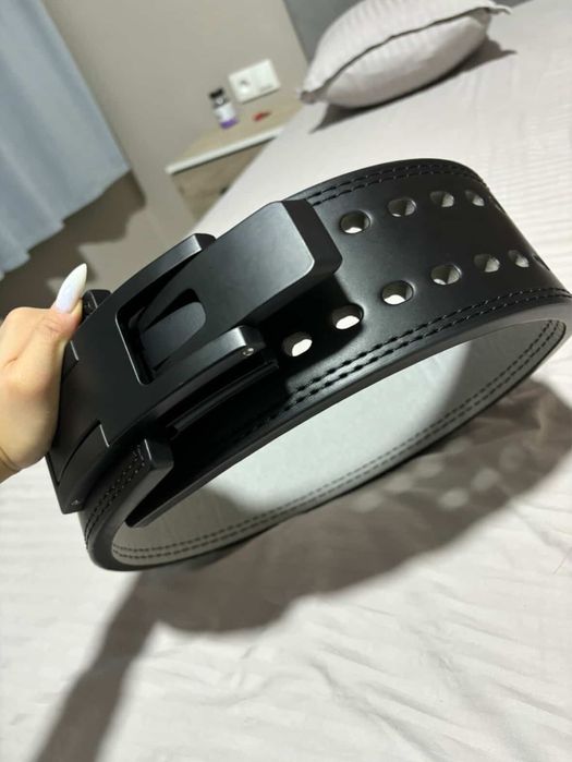 пояс для паверлифтинга