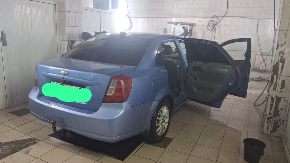 Срочно продам автомашину