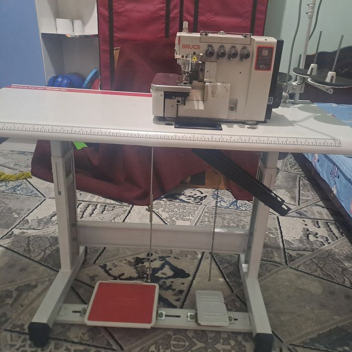 Tkuv mashinasi BRUCE