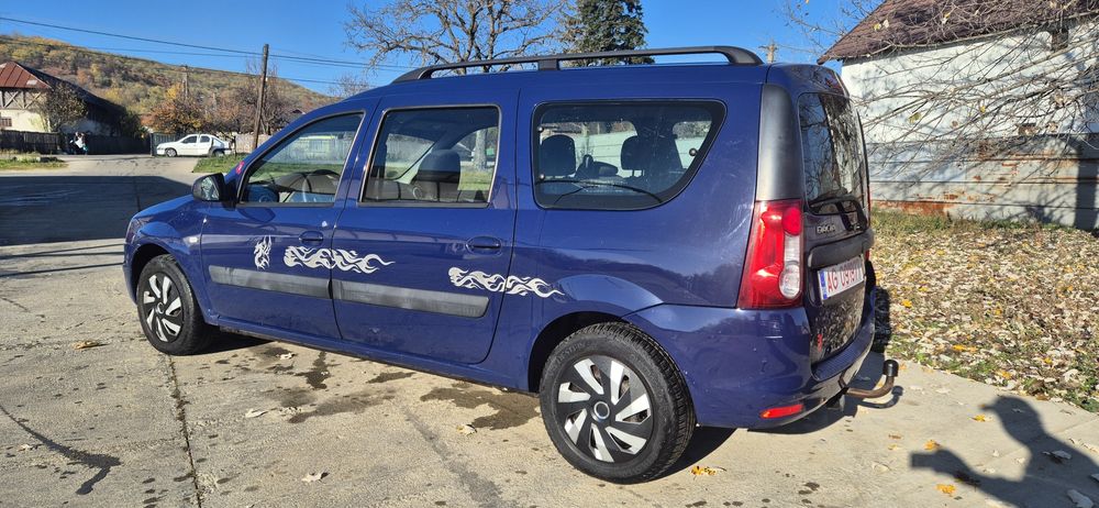 Dacia logan mcv 1.6 benzina  7 locuri